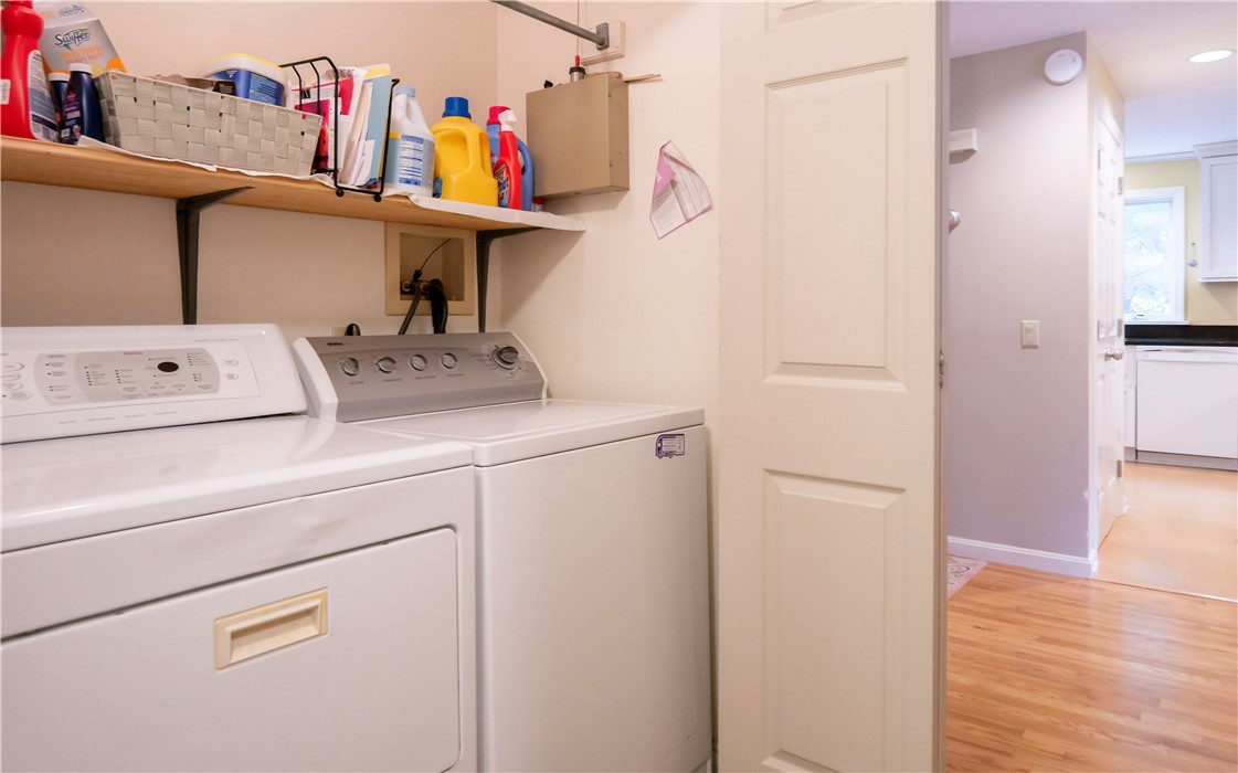 5570 Post Road, Unit 2 Warwick, RI 02818 - Photo 20 of 48 Gallery Image 20