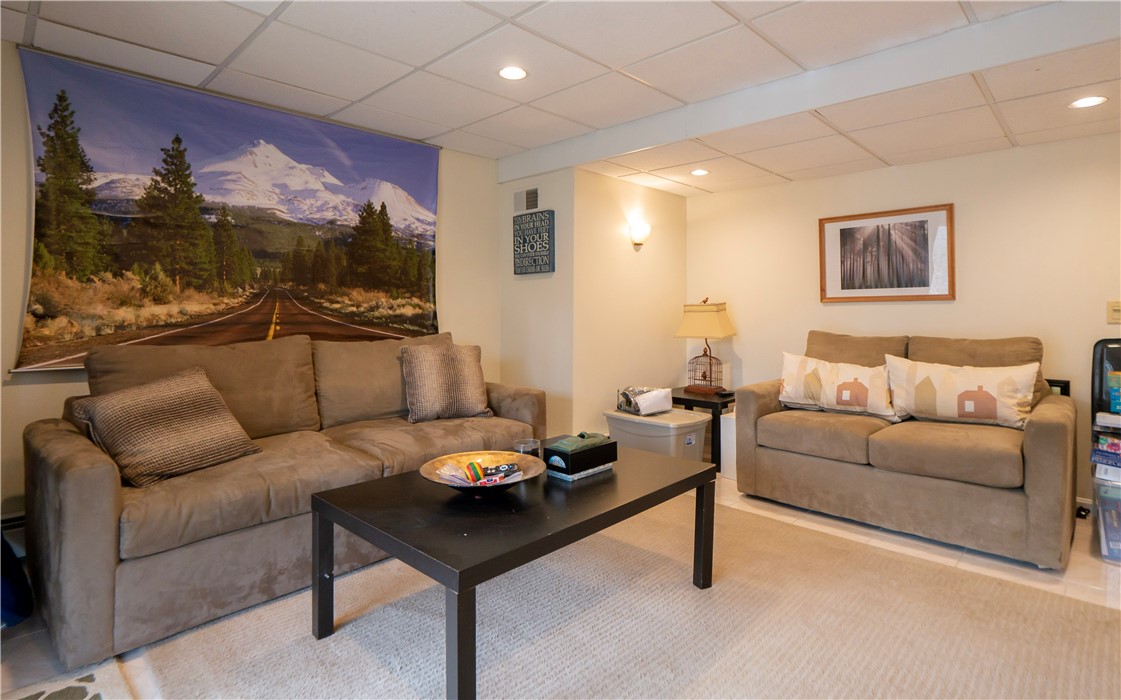 5570 Post Road, Unit 2 Warwick, RI 02818 - Photo 33 of 48 Gallery Image 33