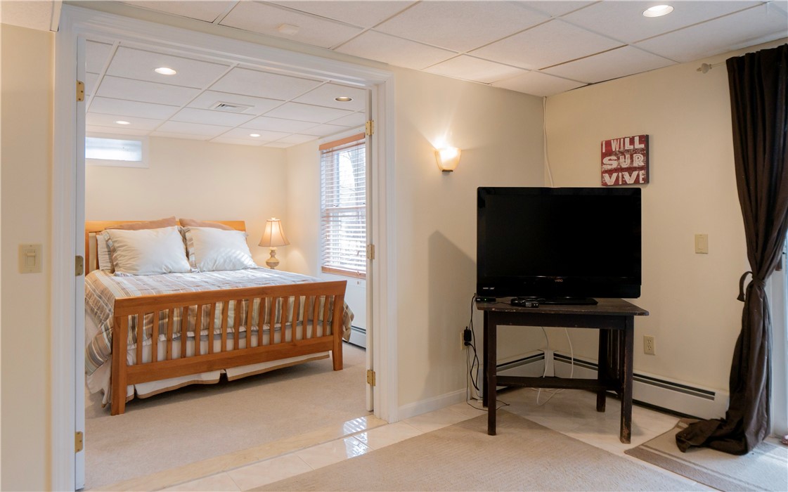 5570 Post Road, Unit 2 Warwick, RI 02818 - Photo 35 of 48 Gallery Image 35