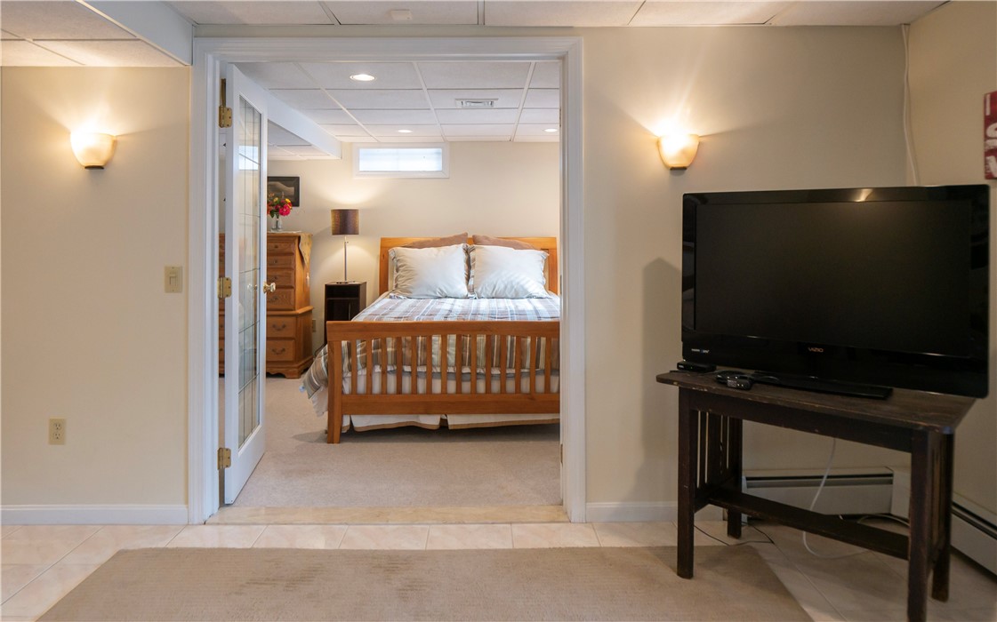 5570 Post Road, Unit 2 Warwick, RI 02818 - Photo 36 of 48 Gallery Image 36