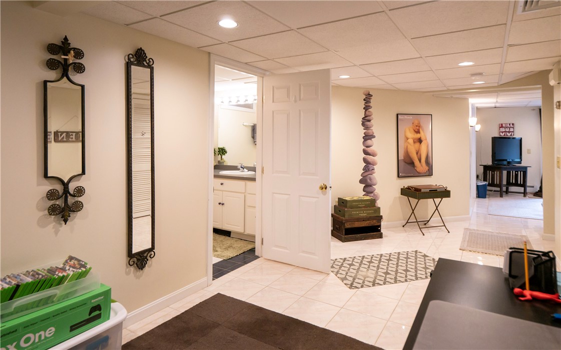 5570 Post Road, Unit 2 Warwick, RI 02818 - Photo 39 of 48 Gallery Image 39