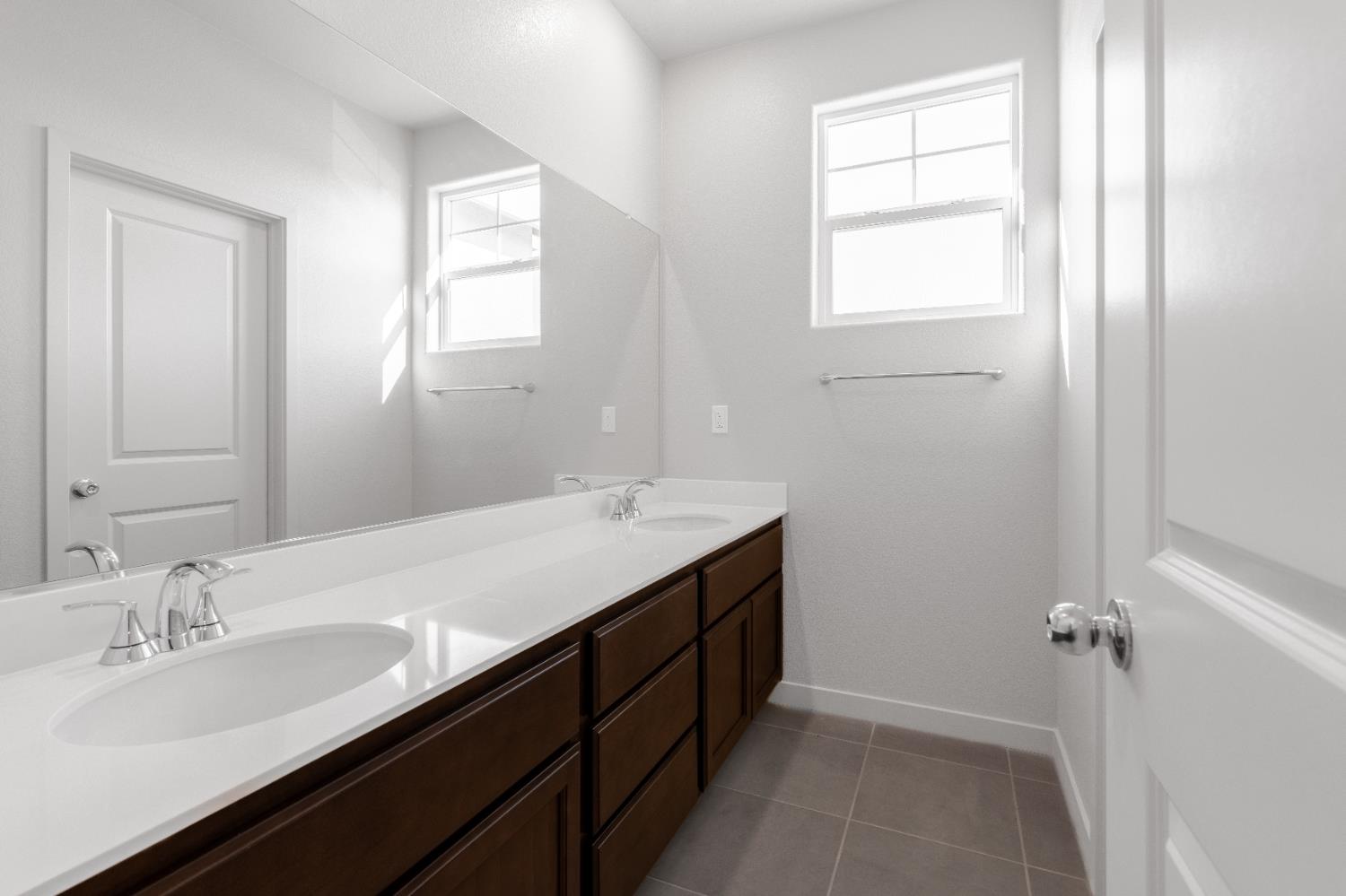 4741 Ariel Street Keyes, CA 95328 - Photo 12 of 34