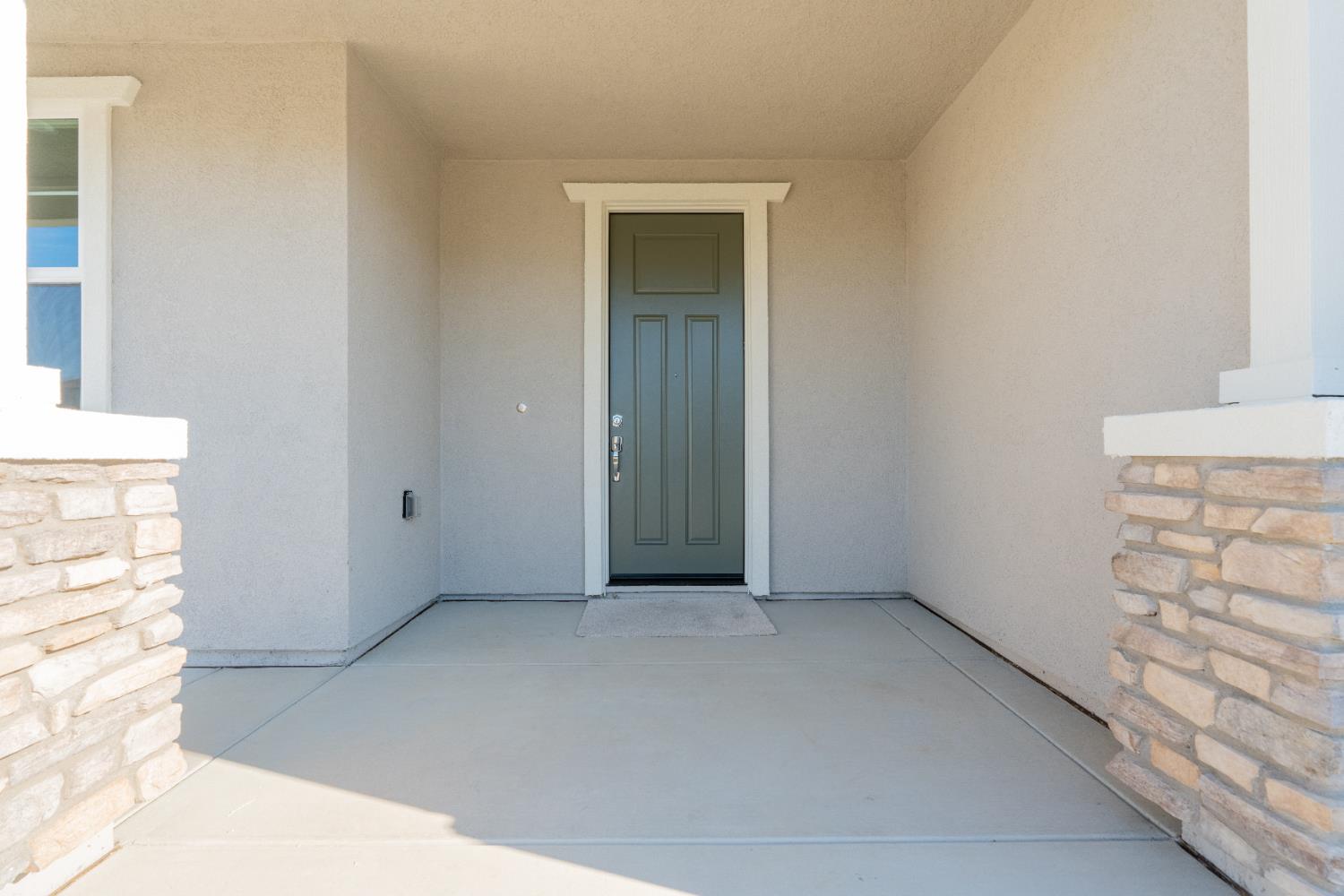 4741 Ariel Street Keyes, CA 95328 - Photo 3 of 34