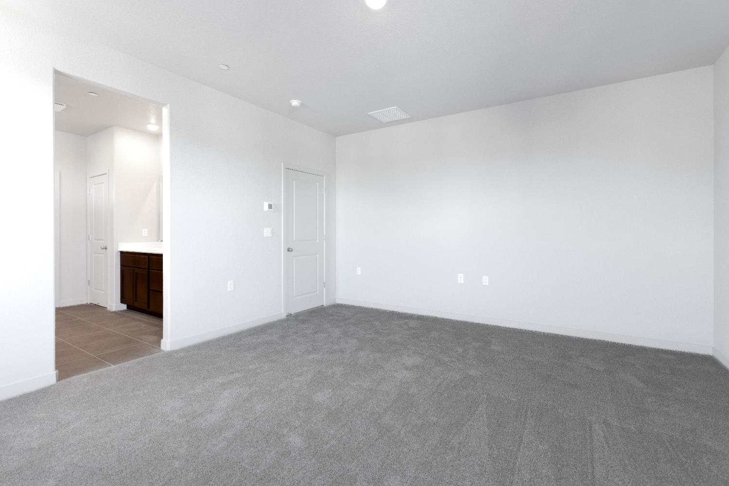 4741 Ariel Street Keyes, CA 95328 - Photo 5 of 34