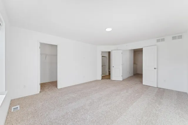 $399,325 | 10515 Harbor Lane North, Maple Grove, MN 55369