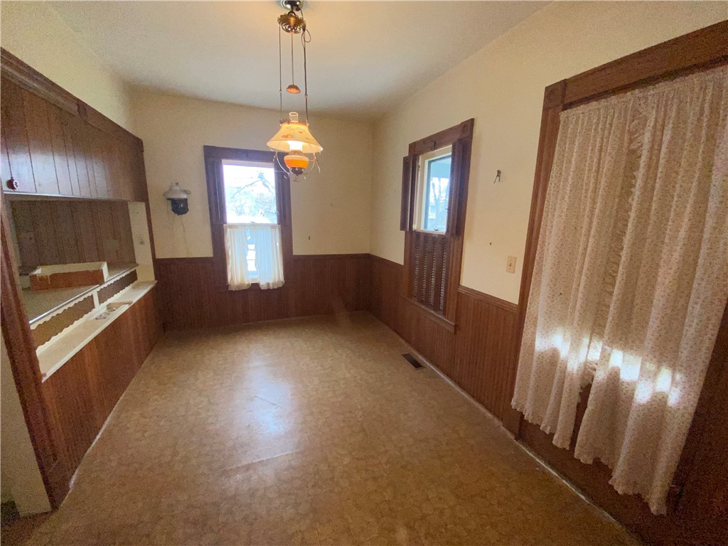 611 West Miller Street Arcadia, NY 14513 - Photo 17 of 39