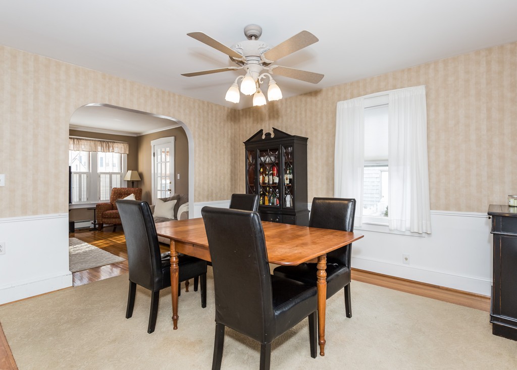 90 Perkins Street Springfield, MA 01118 - Photo 13 of 30
