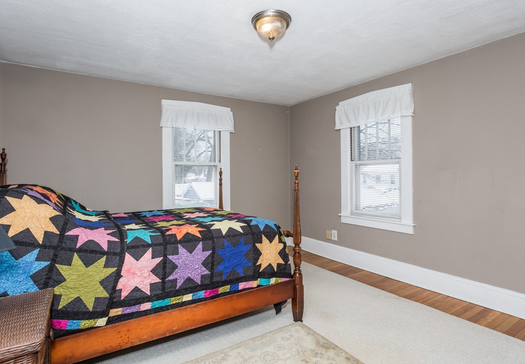 90 Perkins Street Springfield, MA 01118 - Photo 22 of 30