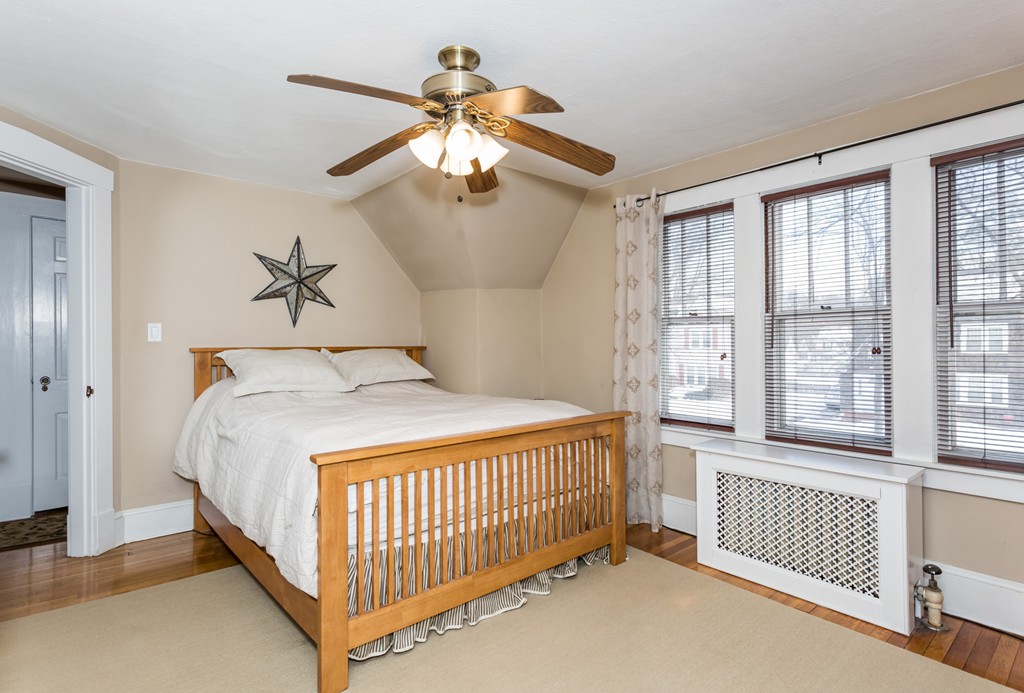90 Perkins Street Springfield, MA 01118 - Photo 25 of 30