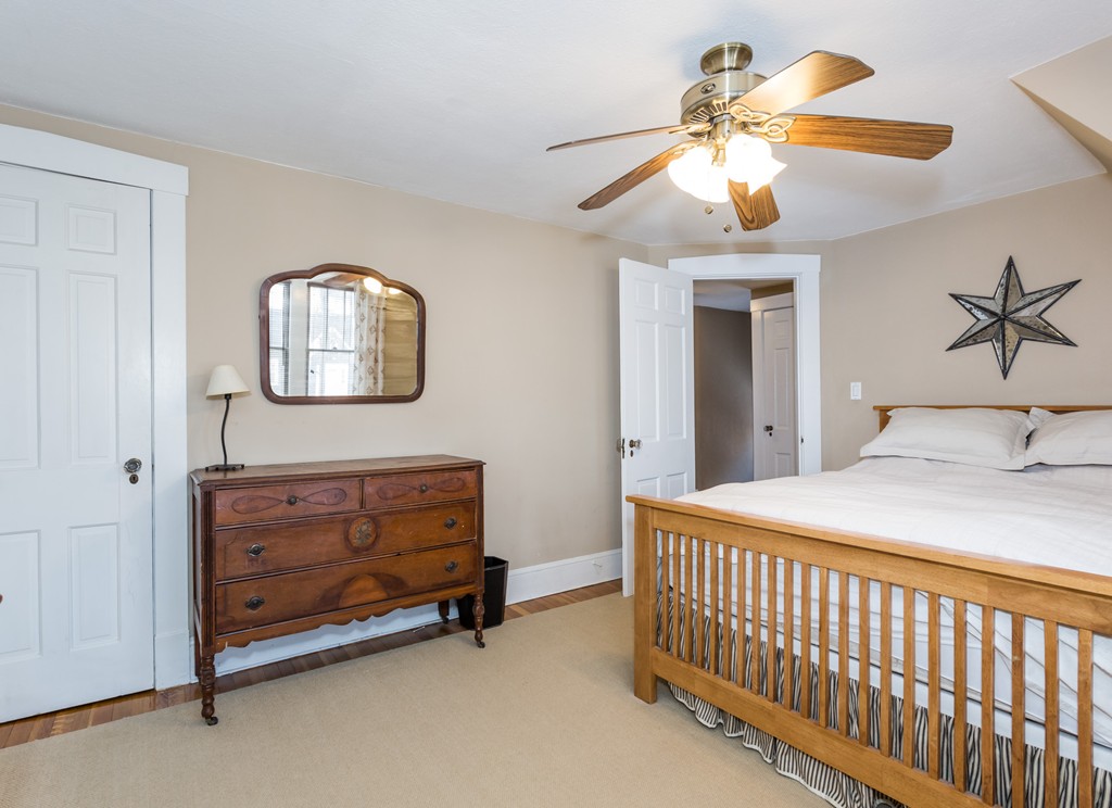 90 Perkins Street Springfield, MA 01118 - Photo 26 of 30