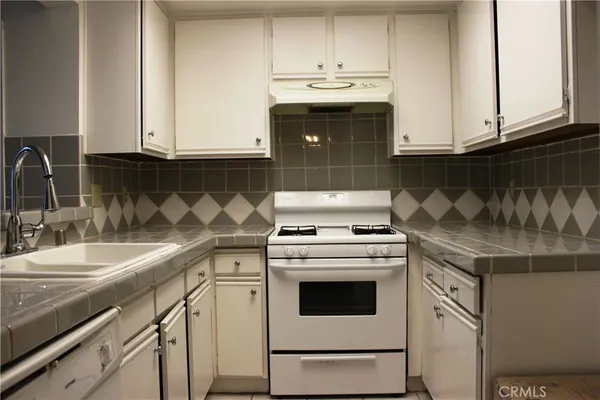 $3,200 | 12235 Pine Street, Unit 2, Norwalk, CA 90650