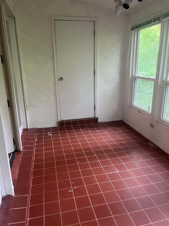 1306 Kenzie Road Robinson Township, PA 15205 - Photo 21 of 28