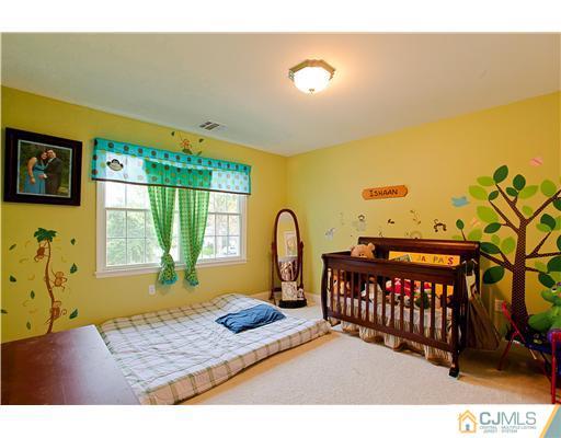 8 Peru Street Edison, NJ 08820 - Photo 18 of 21 Gallery Image 18