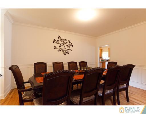 8 Peru Street Edison, NJ 08820 - Photo 7 of 21 Gallery Image 7