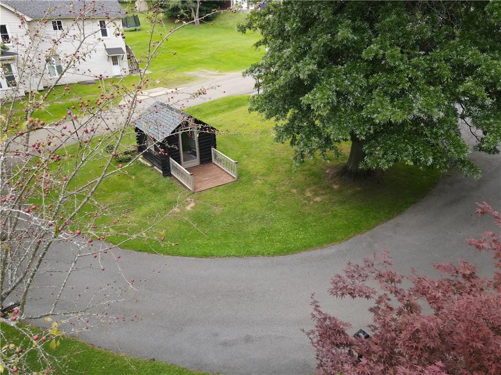 916 West Main Street Smethport, PA 16749 - Photo 43 of 50 Circular driveway