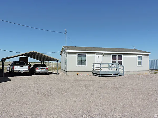$299,000 | 915 North 5000 W Road, Hinckley, UT 84635