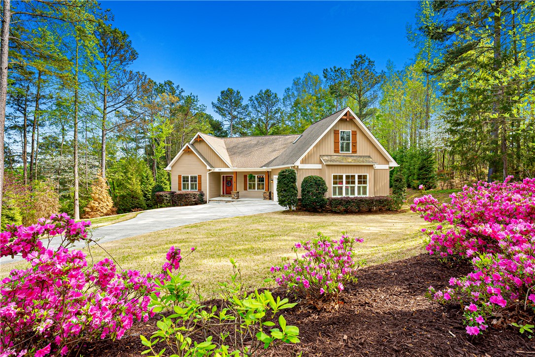 104 Springdale Court Central, SC 29630 - Photo 1 of 33
