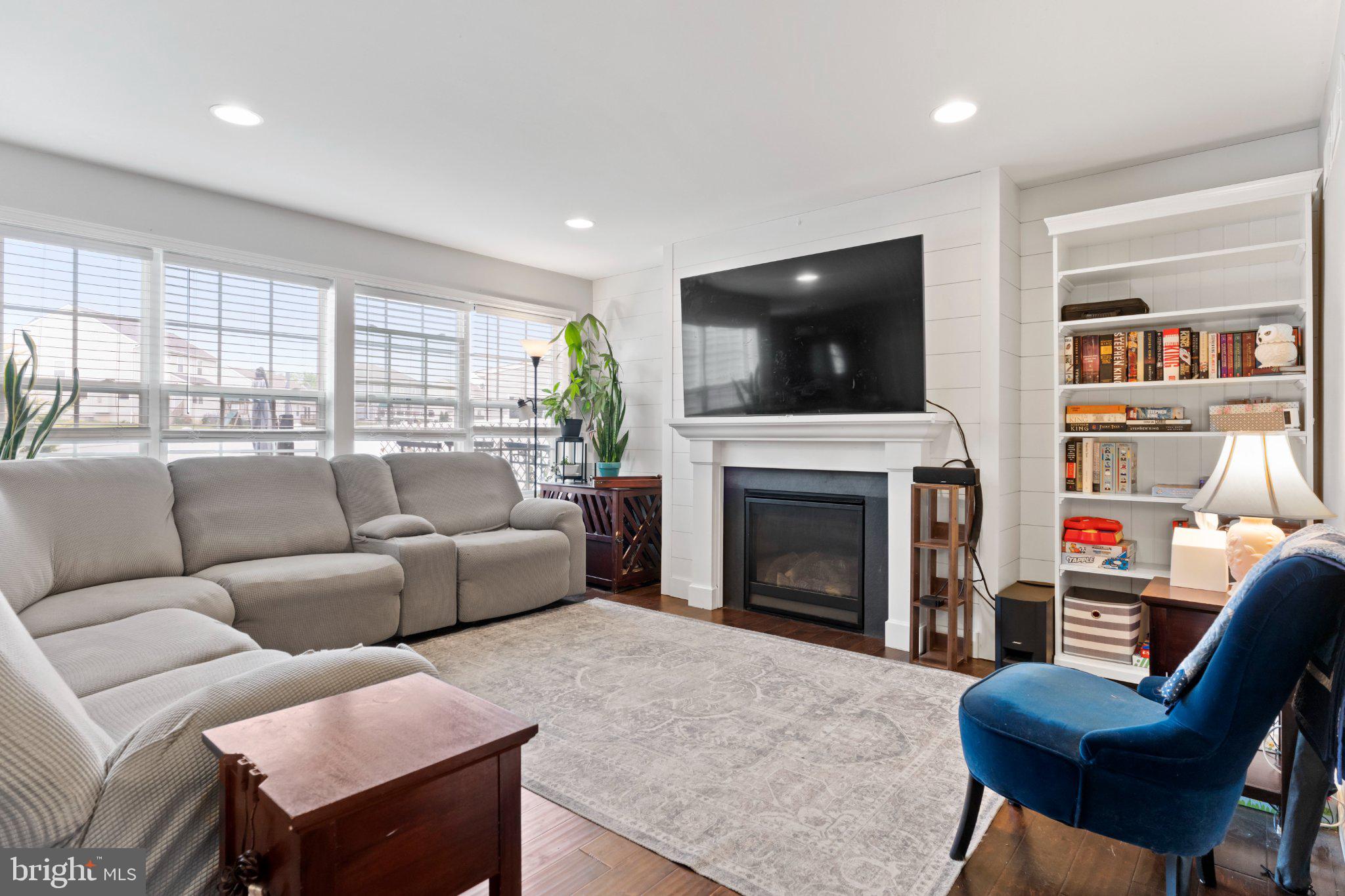 245 Spring Meadows Road Manchester, PA 17345 - Photo 7 of 33 Cozy living space with natural light.