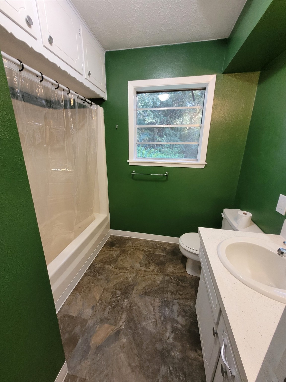 16 Connor Lane Huntsville, TX 77320 - Photo 12 of 33