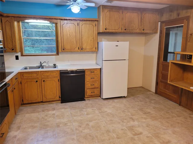 $158,000 | 16 Connor Lane, Huntsville, TX 77320