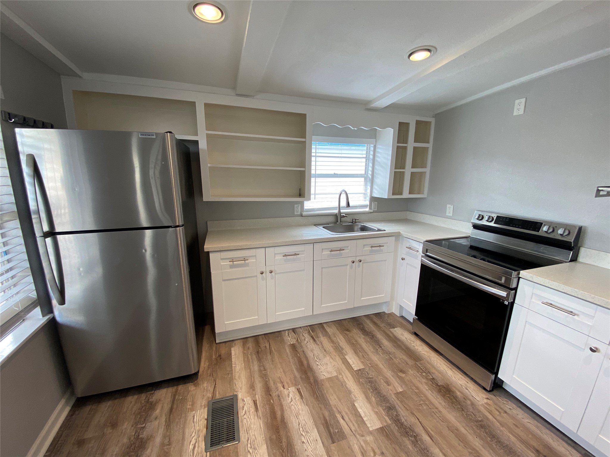 310 Marine Way Freeport, TX 77541 - Photo 11 of 25