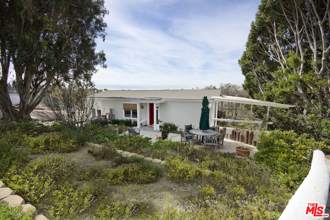 6711 Wandermere Road Malibu, CA 90265 - Photo 12 of 19