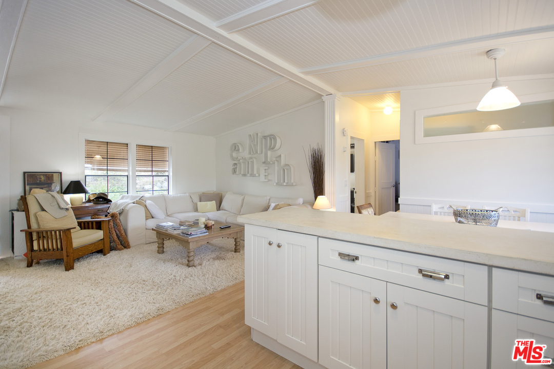 6711 Wandermere Road Malibu, CA 90265 - Photo 17 of 19