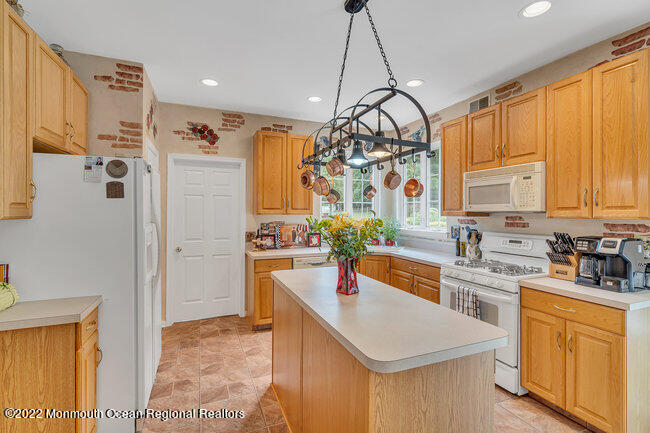 8 Springbrook Drive Jackson, NJ 08527 - Photo 15 of 52 020_dsc09416