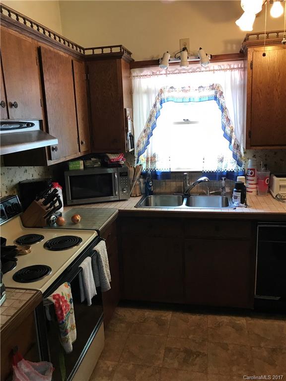6914 Old Post Road Charlotte, NC 28212 - Photo 3 of 9 Gallery Image 3