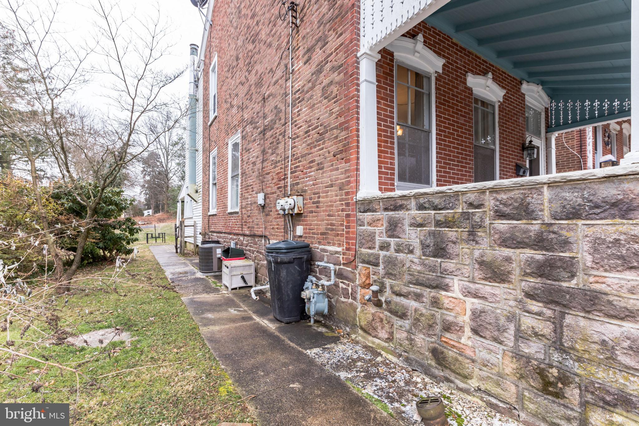 156 Walnut Street Spring City, PA 19475 - Photo 23 of 27