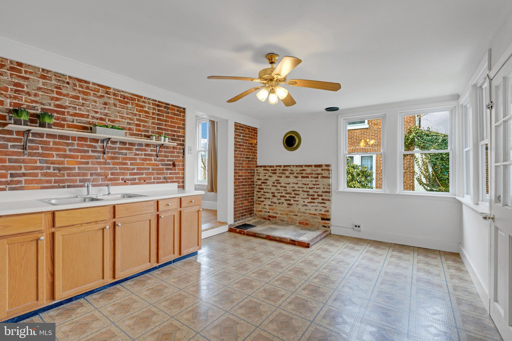 156 Walnut Street Spring City, PA 19475 - Photo 10 of 27