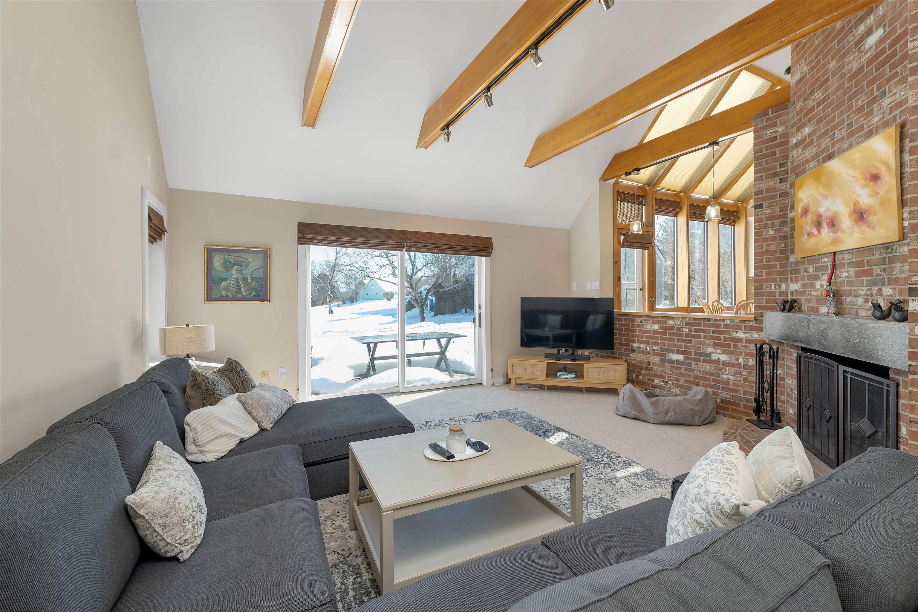 9 Fells Way, Unit A Laconia, NH 03246 - Photo 16 of 42