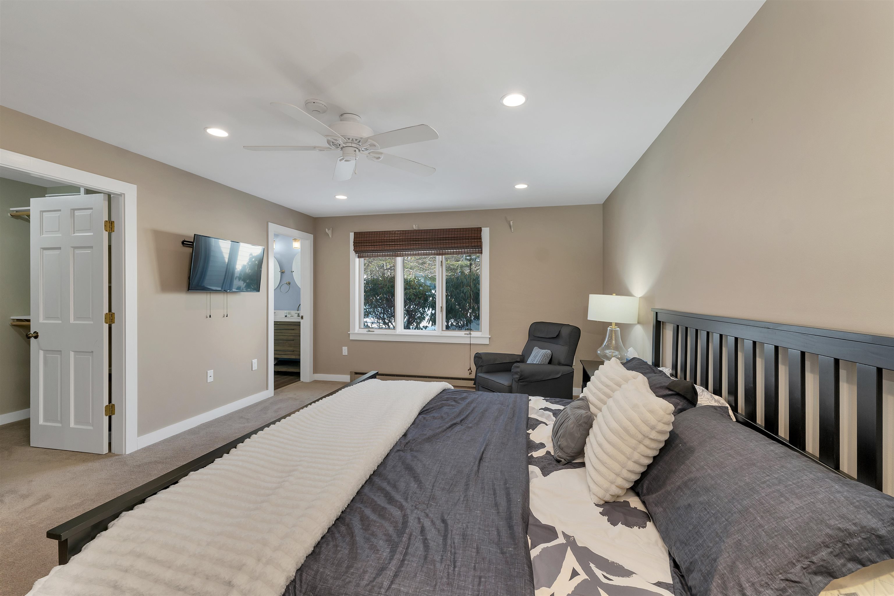 9 Fells Way, Unit A Laconia, NH 03246 - Photo 21 of 42