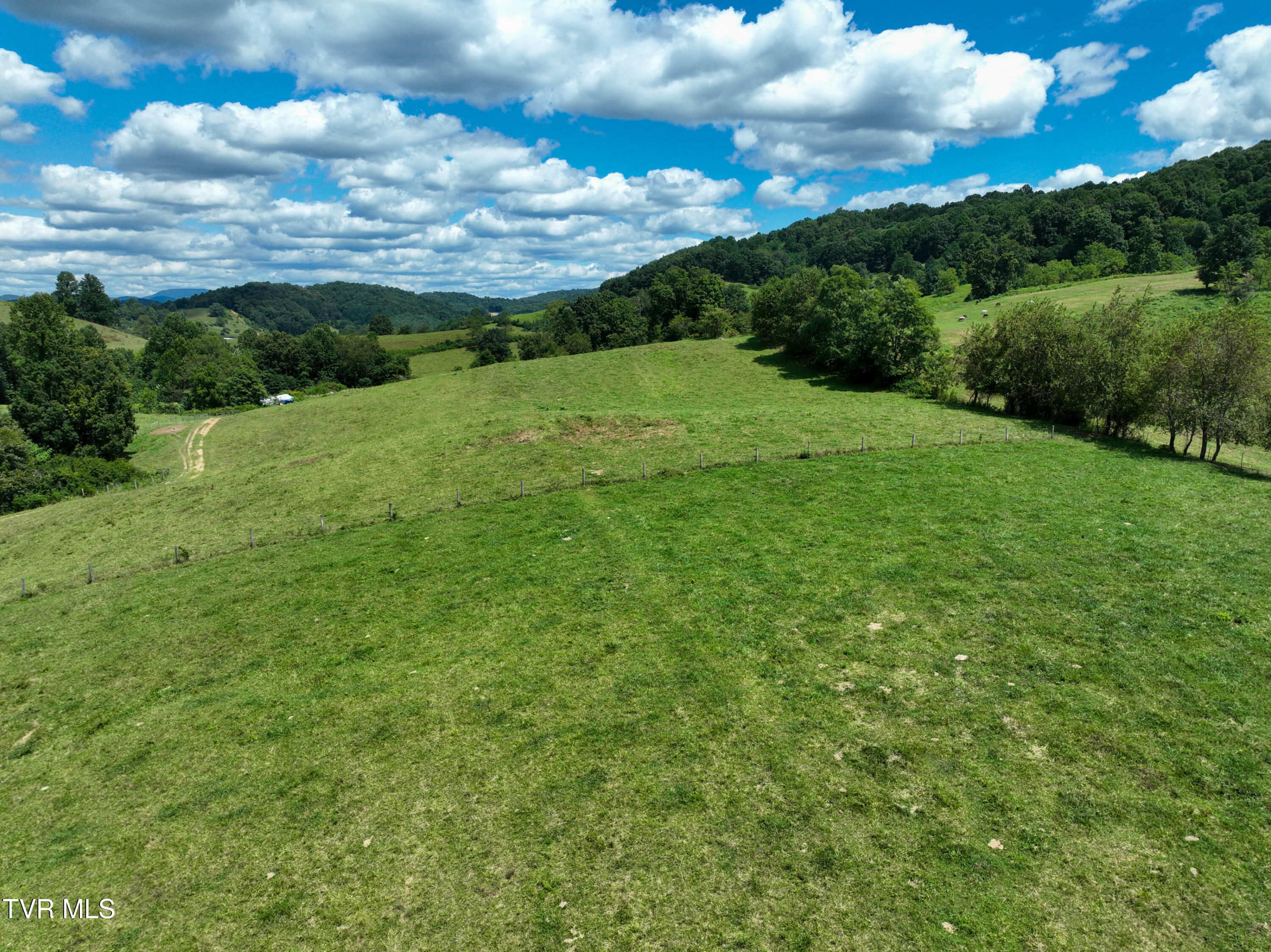 19429 Haskell Station Road Bristol, VA 24202 - Photo 21 of 46 19429 Haskell Station Rd Drone WELDON-13