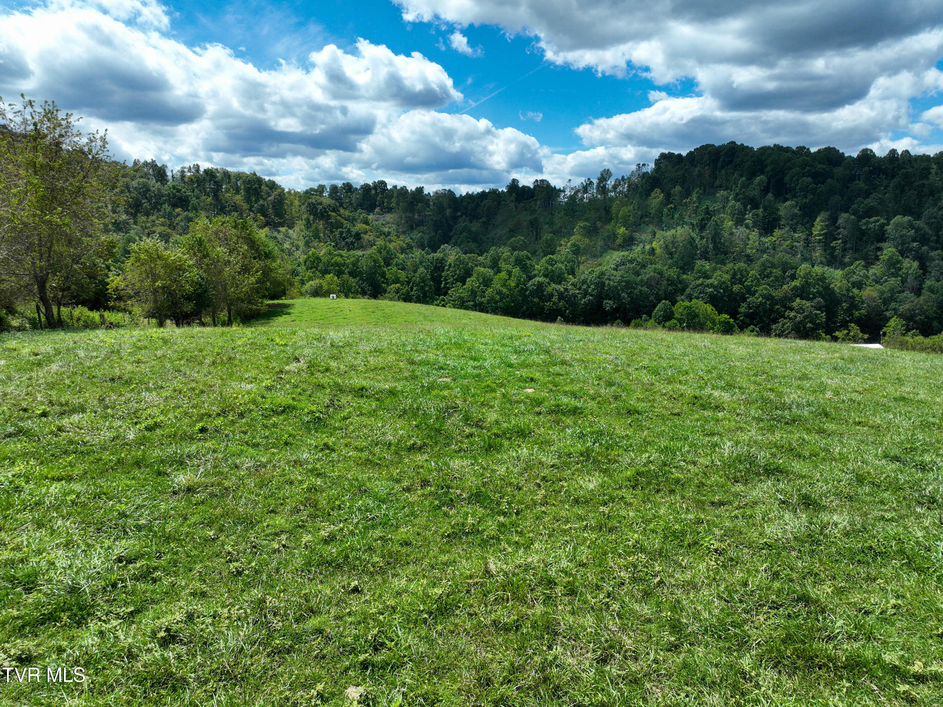 19429 Haskell Station Road Bristol, VA 24202 - Photo 24 of 46 19429 Haskell Station Rd Drone WELDON-16