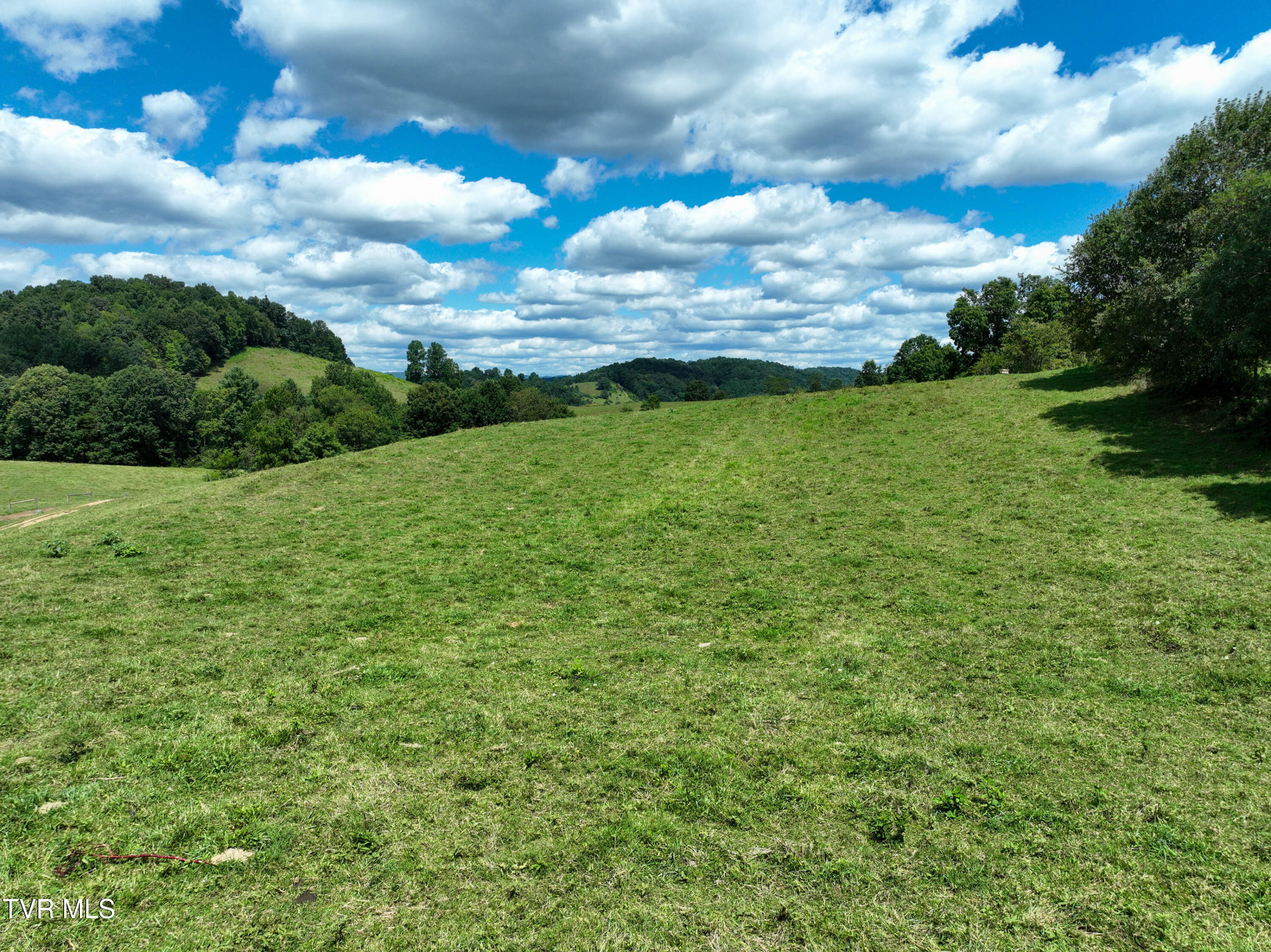 19429 Haskell Station Road Bristol, VA 24202 - Photo 25 of 46 19429 Haskell Station Rd Drone WELDON-17
