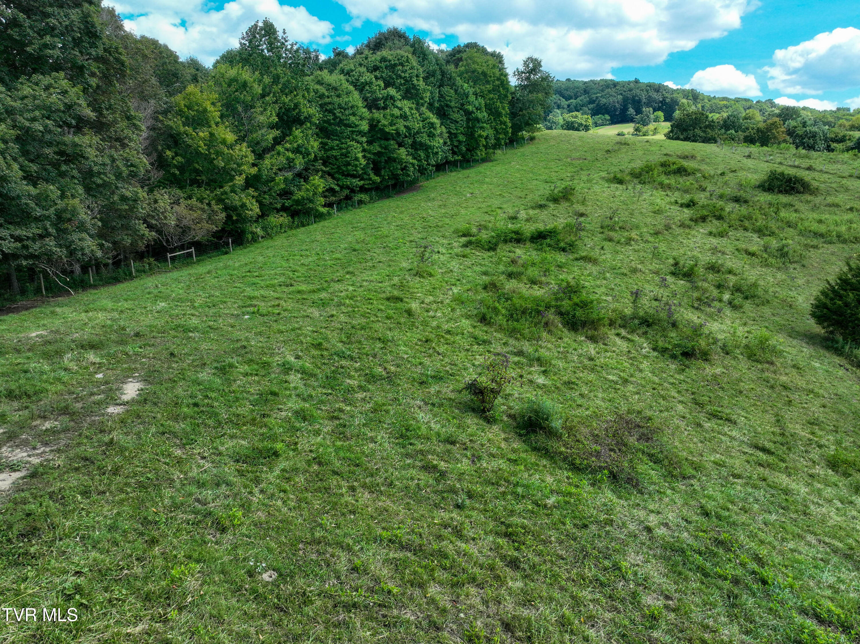 19429 Haskell Station Road Bristol, VA 24202 - Photo 34 of 46 19429 Haskell Station Rd Drone WELDON-34