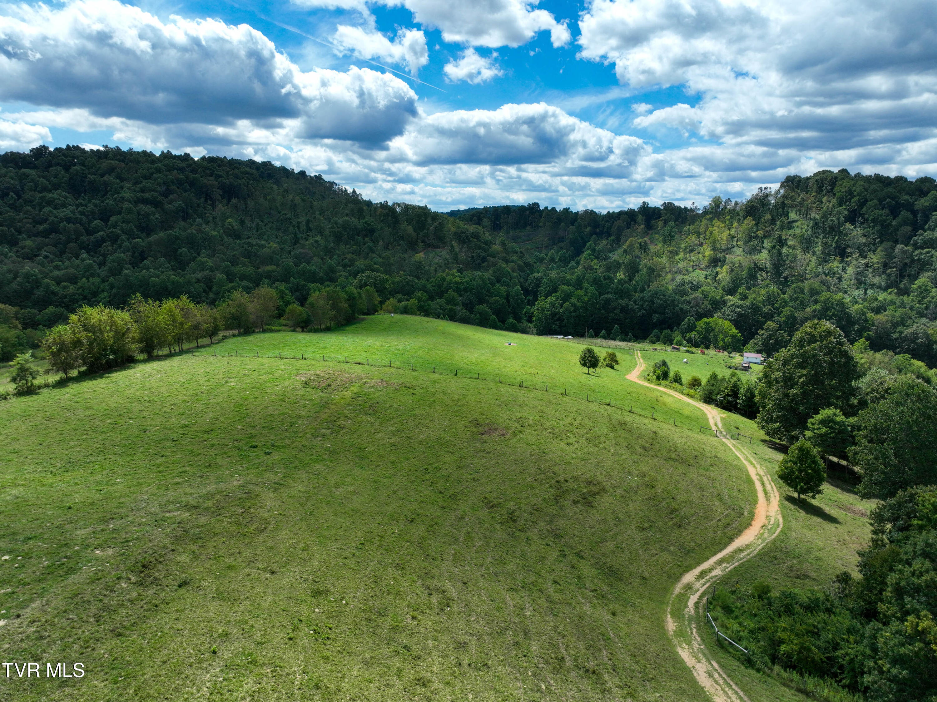 19429 Haskell Station Road Bristol, VA 24202 - Photo 38 of 46 19429 Haskell Station Rd Drone WELDON-44