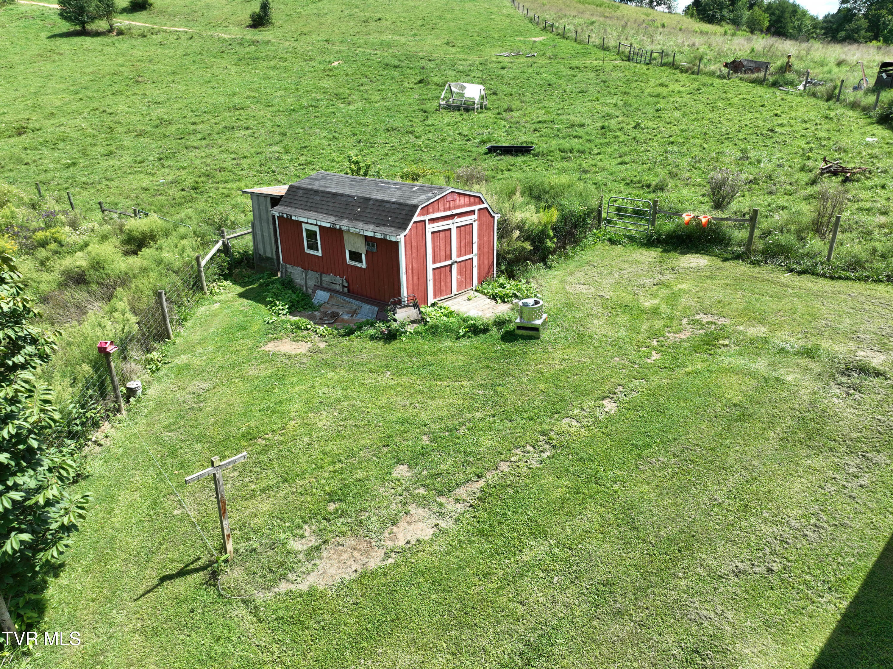 19429 Haskell Station Road Bristol, VA 24202 - Photo 5 of 46 19429 Haskell Station Rd Drone WELDON-8