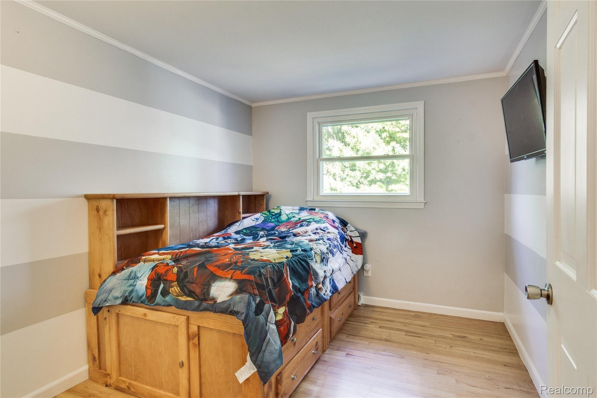 28015 Ridgebrook Road Farmington, MI 48334 - Photo 20 of 35 Interiors (27 of 35).jpg