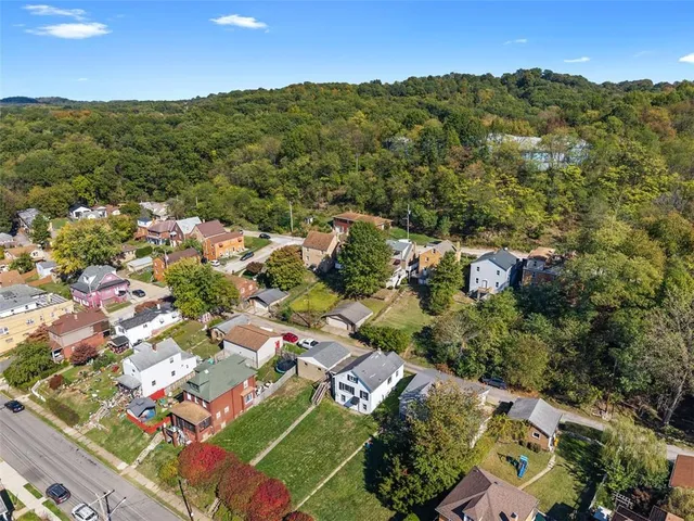 an aerial view of multiple house