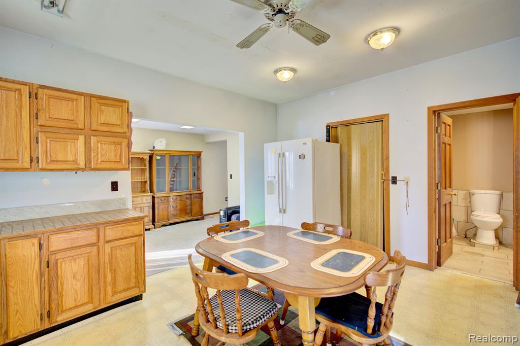 5396 East Atherton Road Burton, MI 48519 - Photo 13 of 59