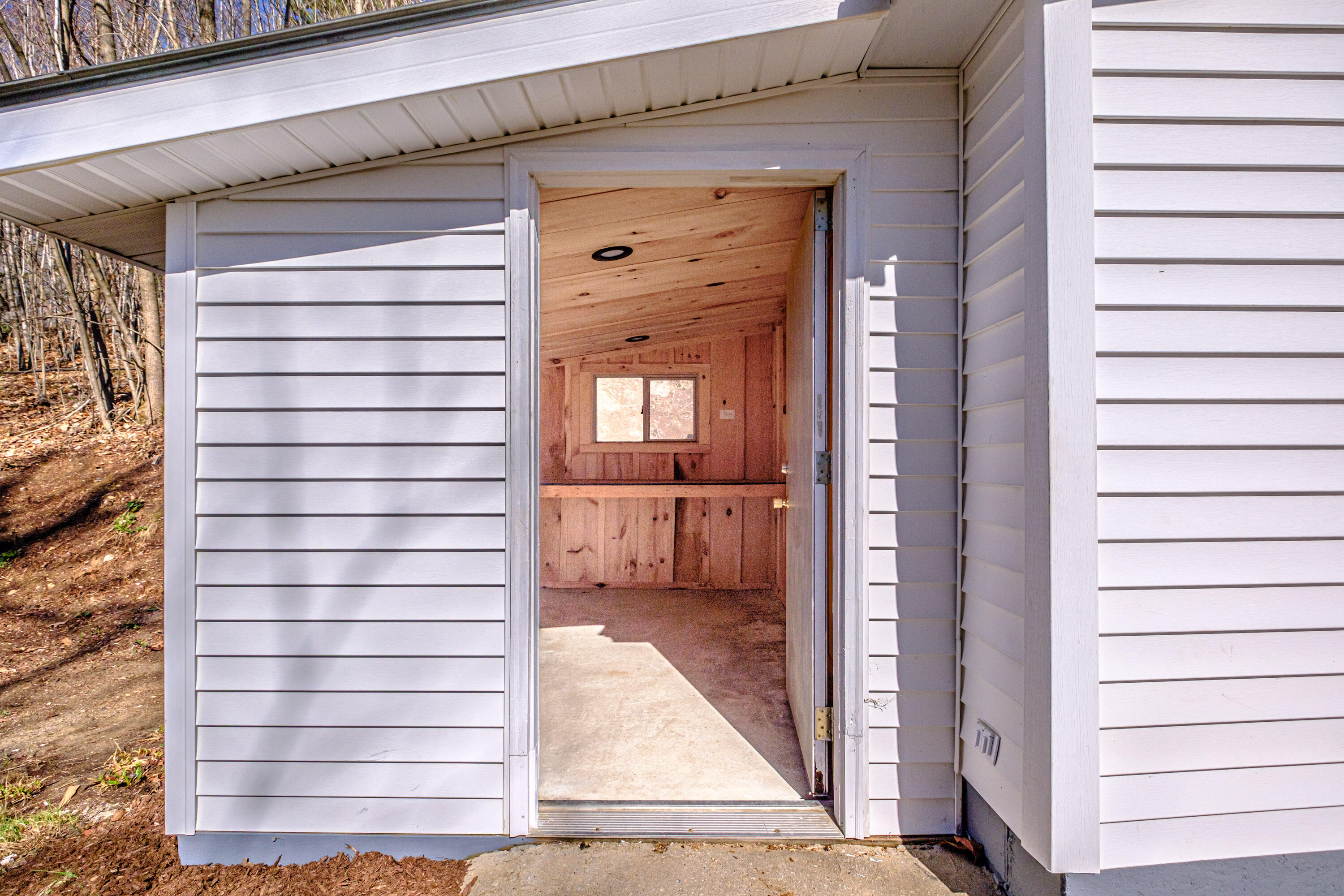 605 Hebron Road Paris, ME 04281 - Photo 8 of 62 20260428gp-60081