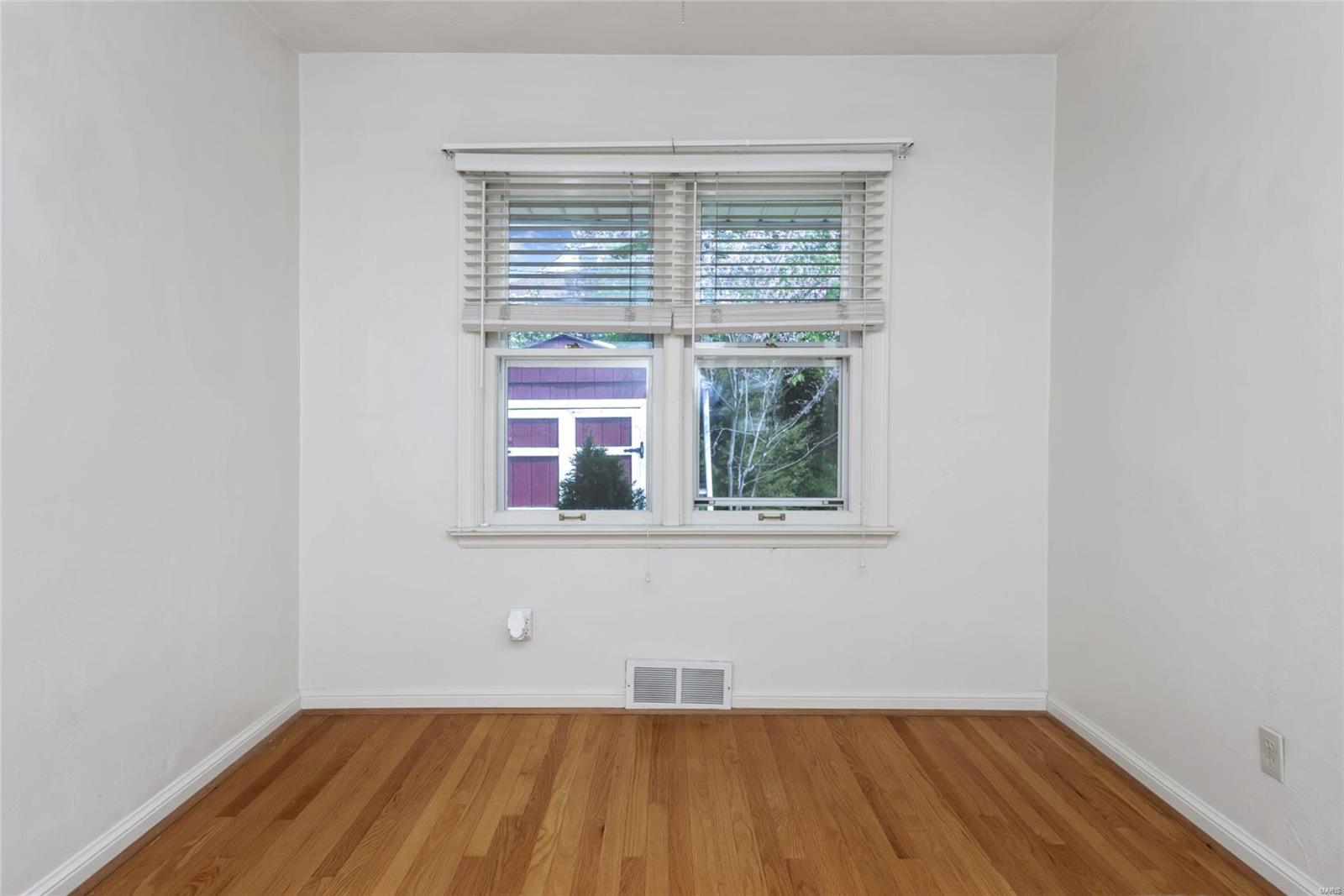 1614 North Berry Road St. Louis, MO 63119 - Photo 13 of 28 Gallery Image 13