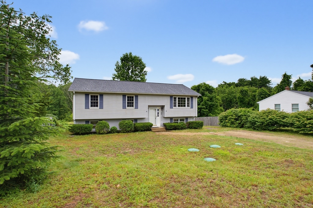 290 Bemis Road Warren, MA 01585 - Photo 2 of 33