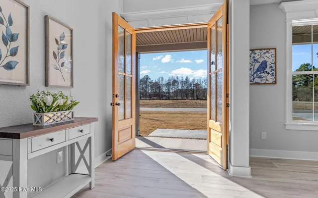 $585,725 | 123 Copper Run Loop Mills, South Mills, NC 27976