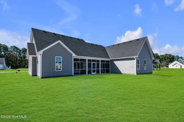 $585,725 | 123 Copper Run Loop Mills, South Mills, NC 27976