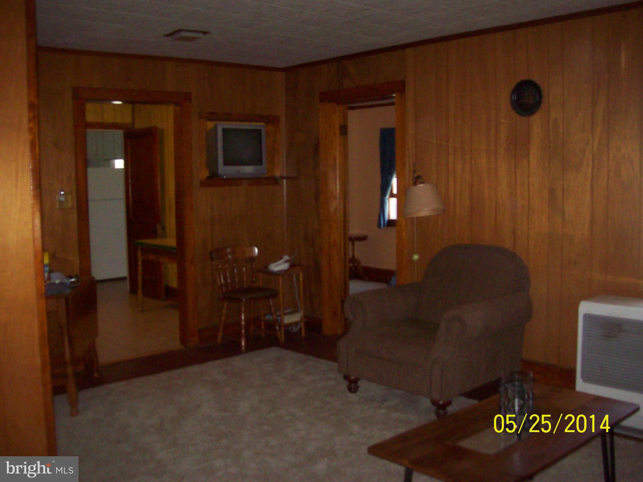308 Liberty Road Federalsburg, MD 21632 - Photo 7 of 20 Living Room