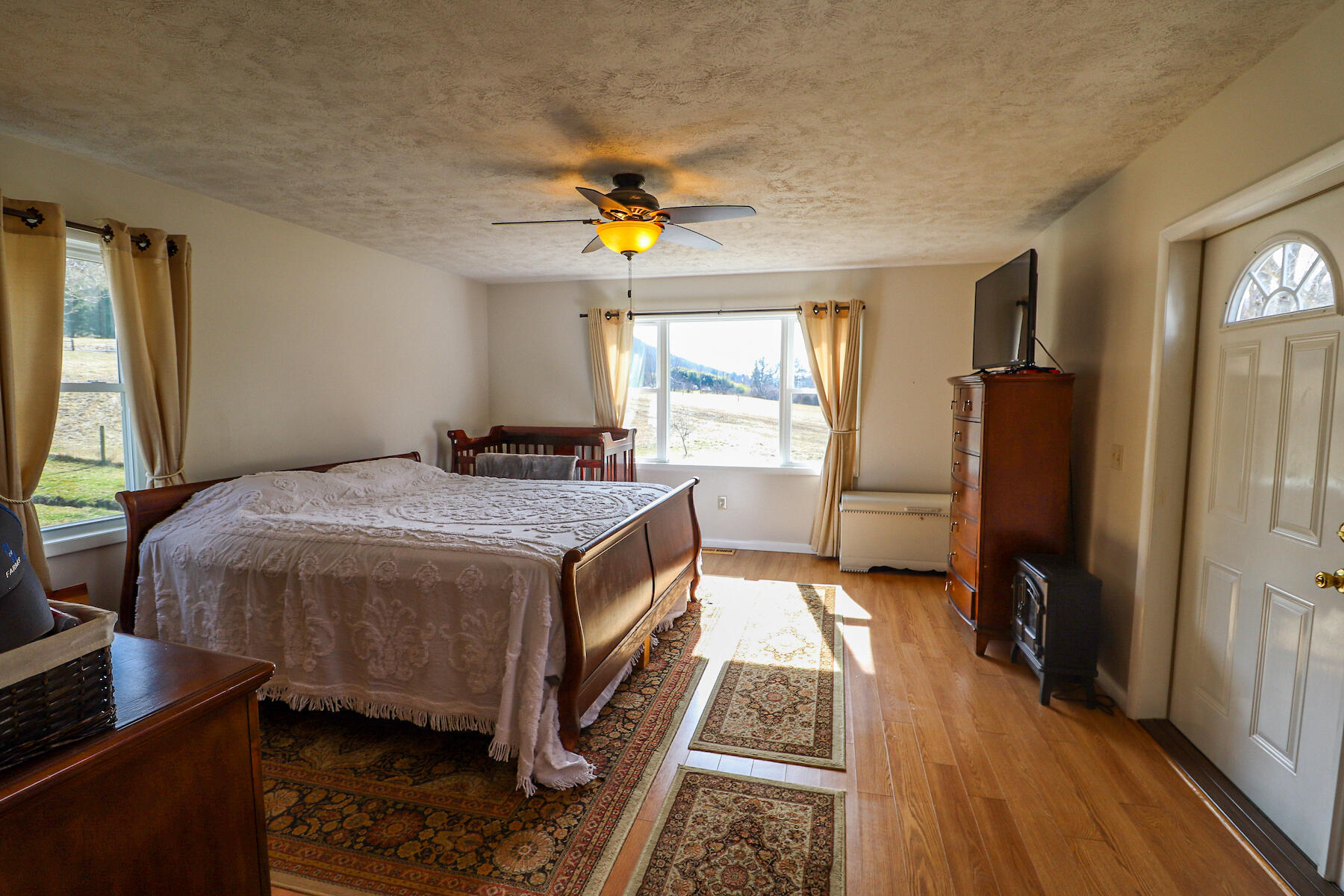 9021 Blacksburg Road Catawba, VA 24070 - Photo 11 of 32 Thomas11