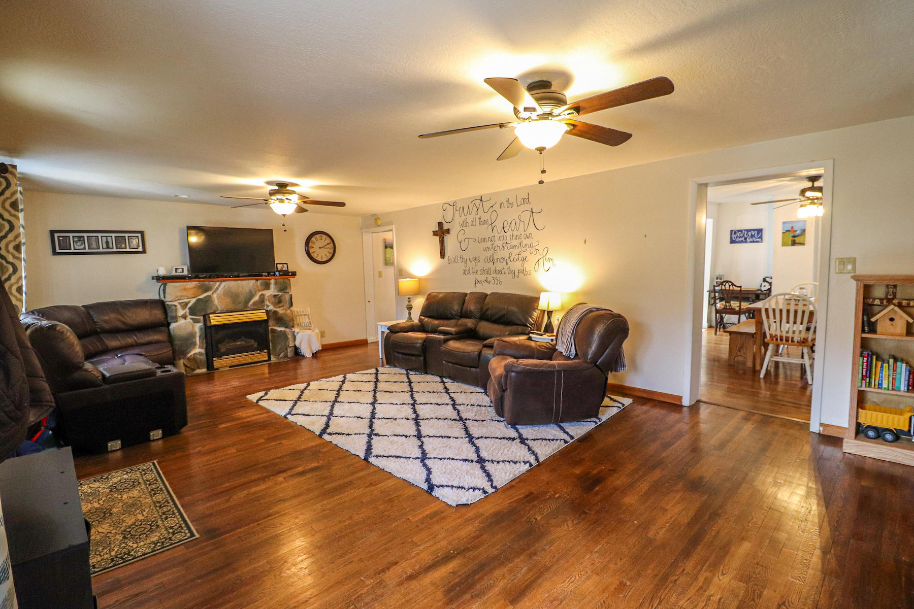 9021 Blacksburg Road Catawba, VA 24070 - Photo 4 of 32 Thomas4